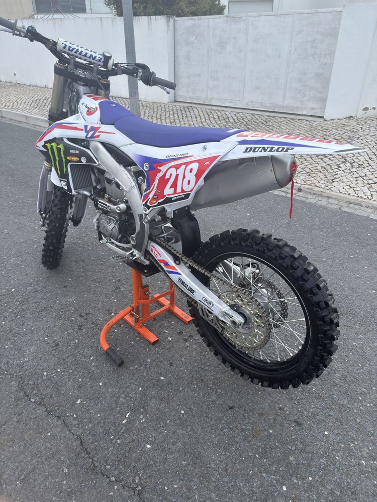Yamaha  Yz 250F.