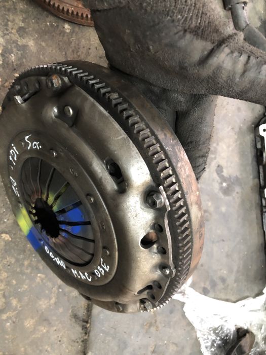 Щеплення одномасове 1.9 ТДі VW Golf 4 Bora Skoda Octavia махових диск