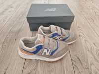 Buty dziecięce New Balance r. 30,5