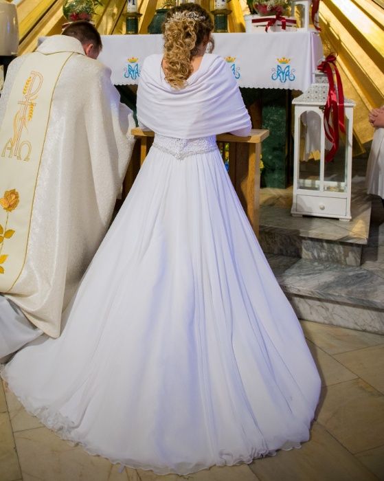 Suknia ślubna śnieżnobiała rozm S-M