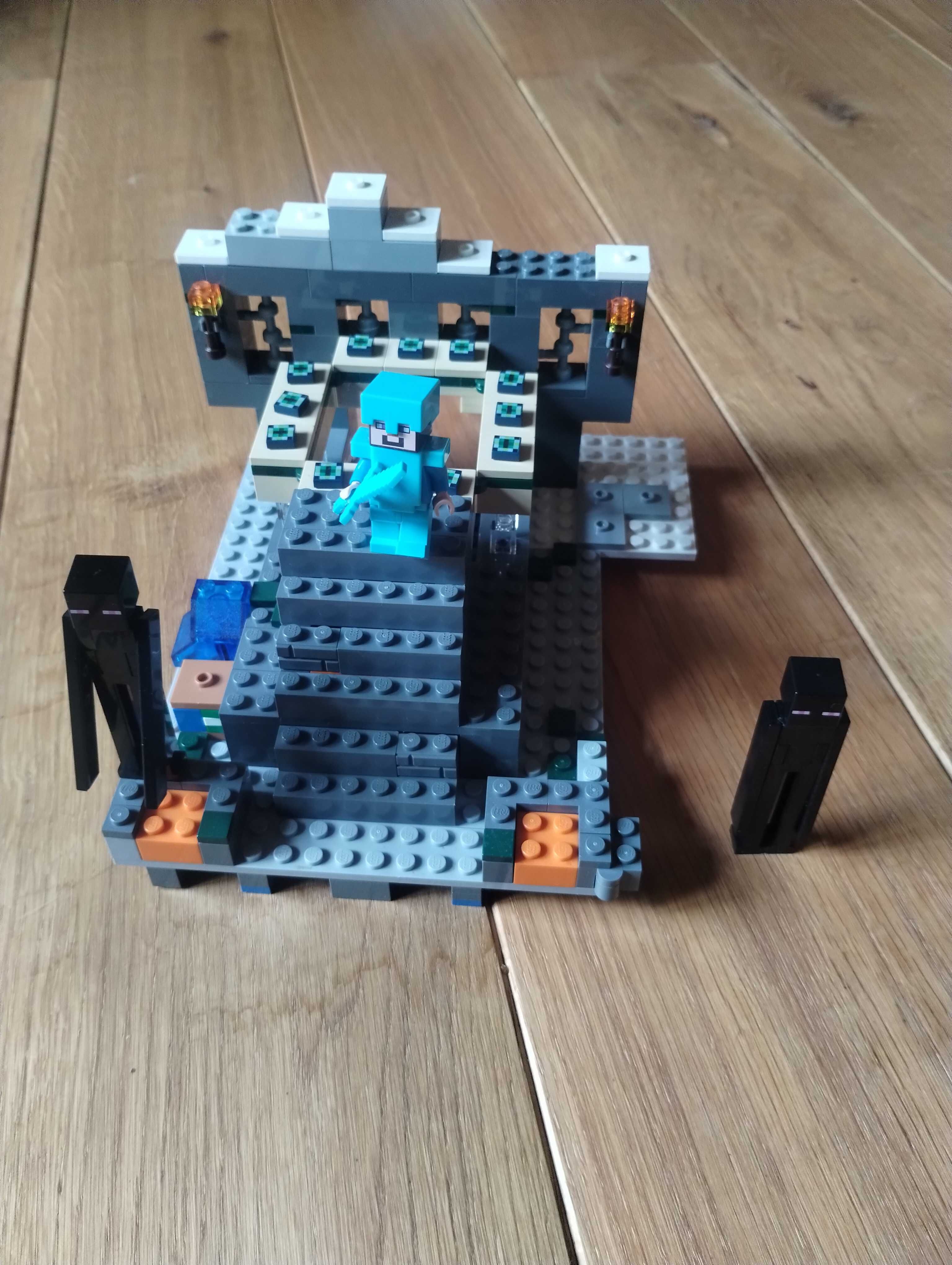 LEGO 21124 Minecraft Portal Kresu