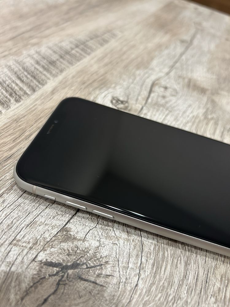 IPhone XR Білий 64GB