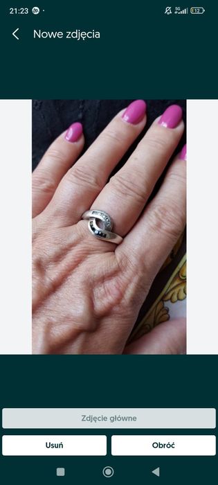 Stary srebrny pierścionek