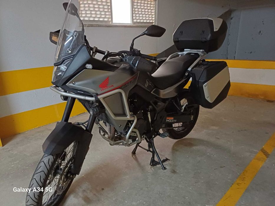 Moto HONDA Transalp XL_750