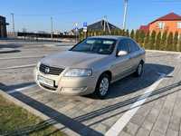 Nissan Almera 2012 gaz benz