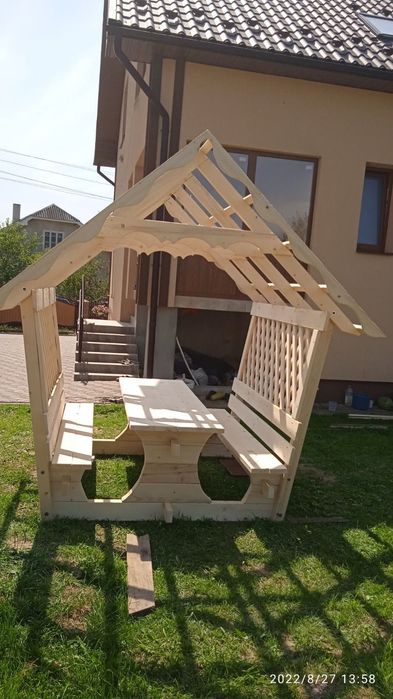 Продам  беседку з