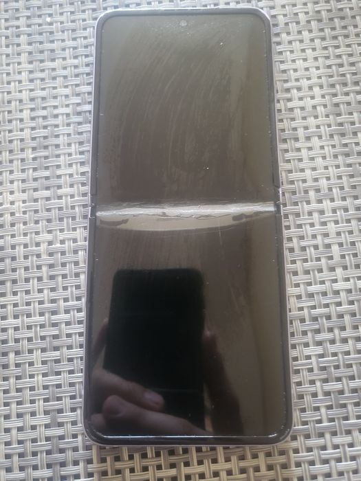 Samsung z flip 3 5g 128gb  T mobile