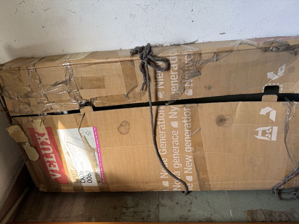 Okno dachowe Velux 55 x 118 GPUCK060060