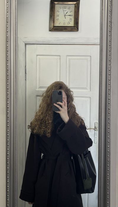 продам пальто тепле шоколадне коричневе