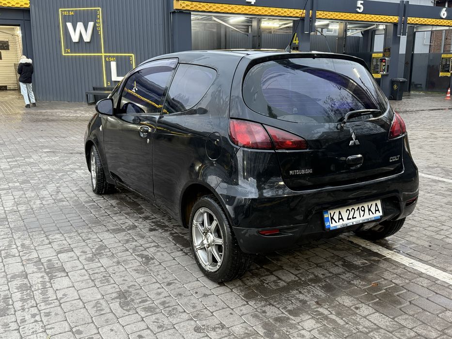 Mitsubishi colt 2009