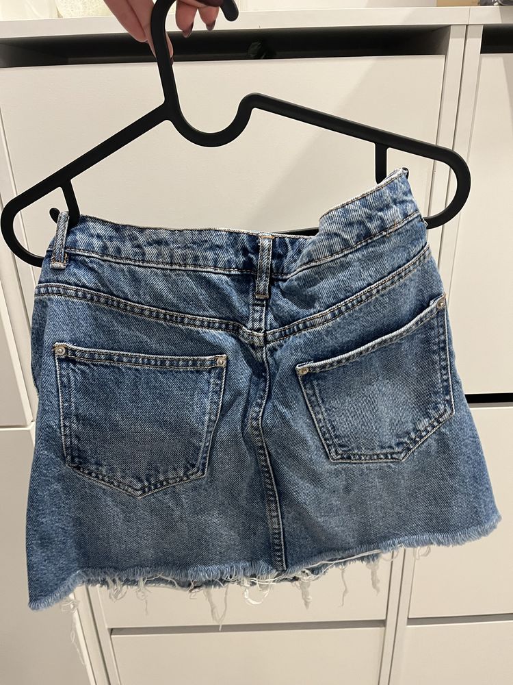 Jeansowa spodniczka mini