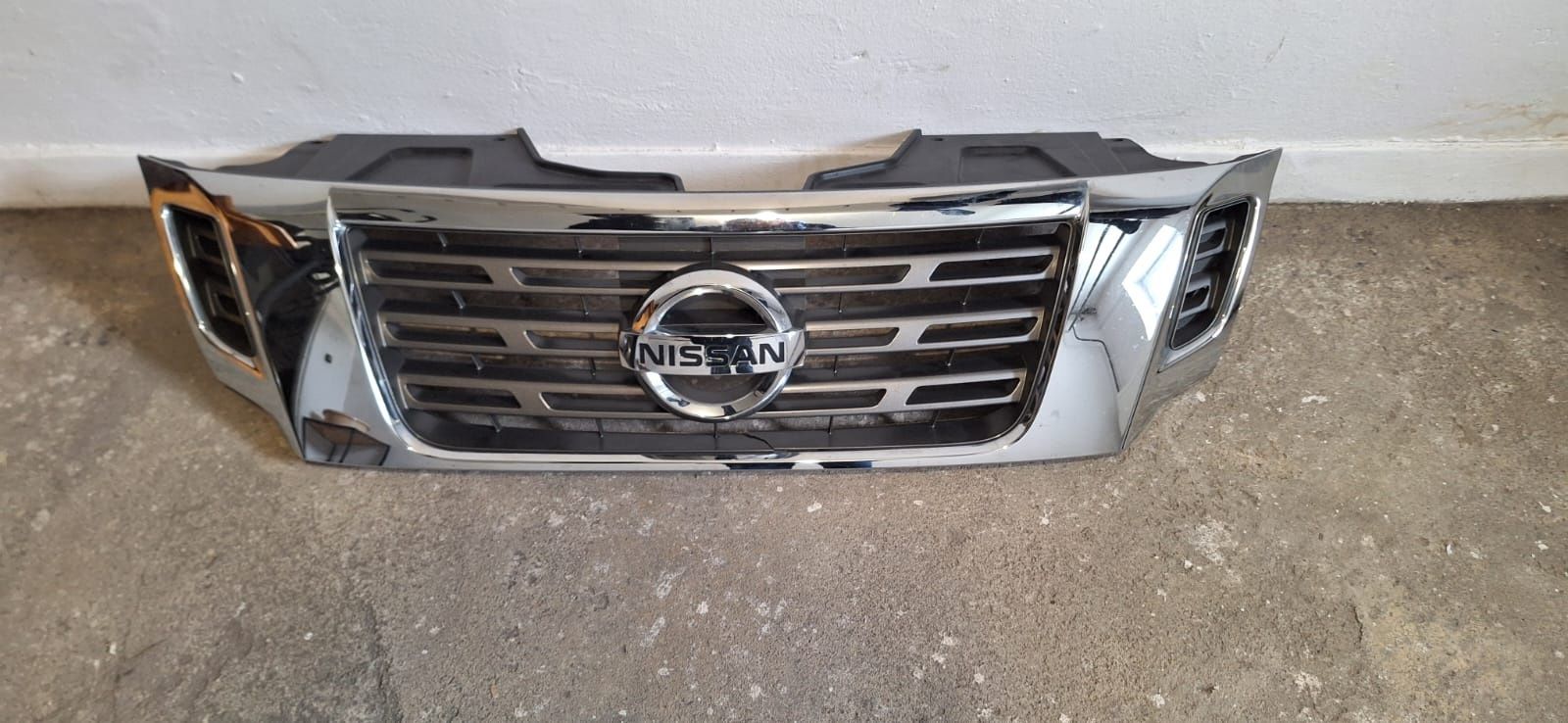 Grill Nissan Navara D23 NP300