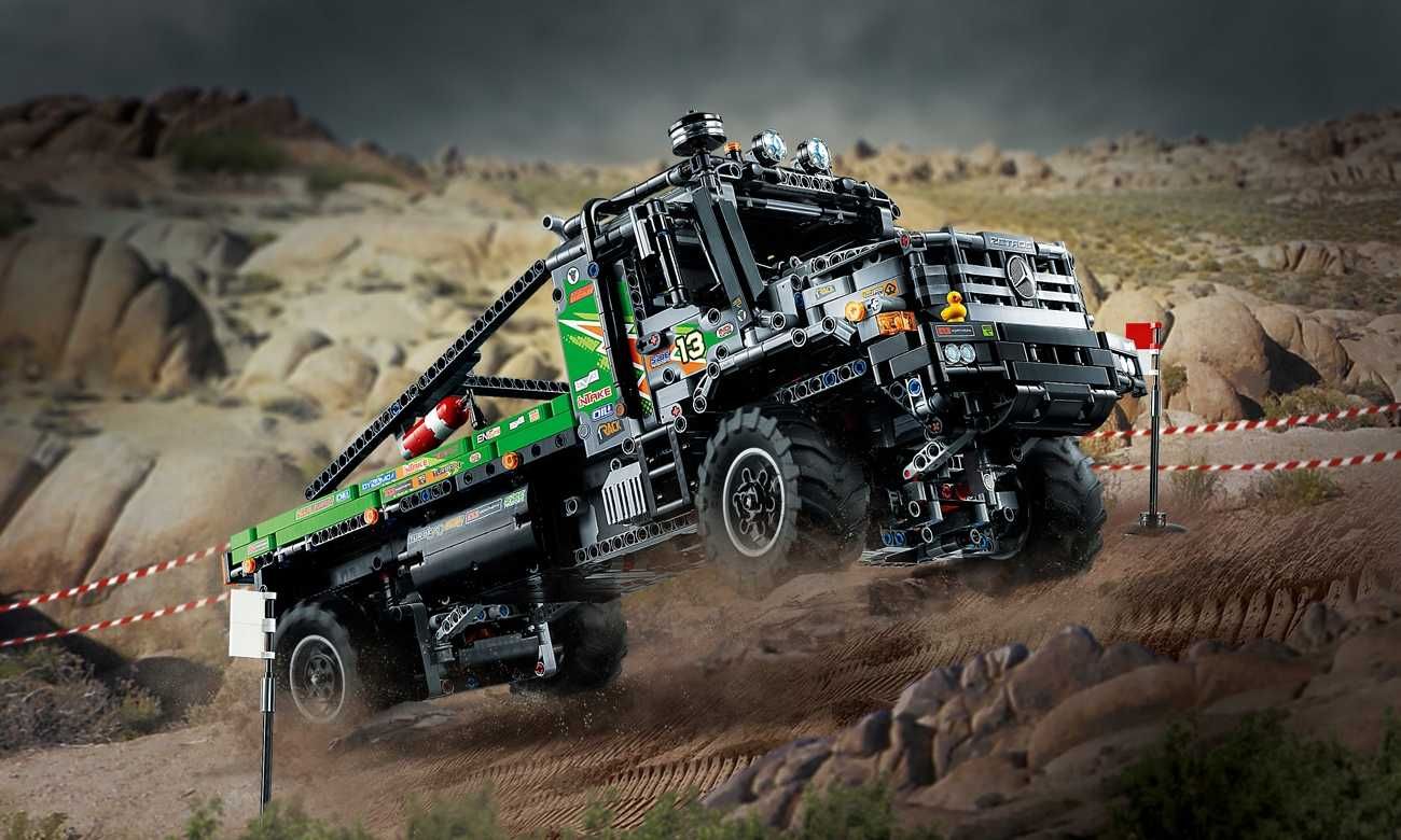 Конструктор LEGO Mercedes-Benz Zetros 42129