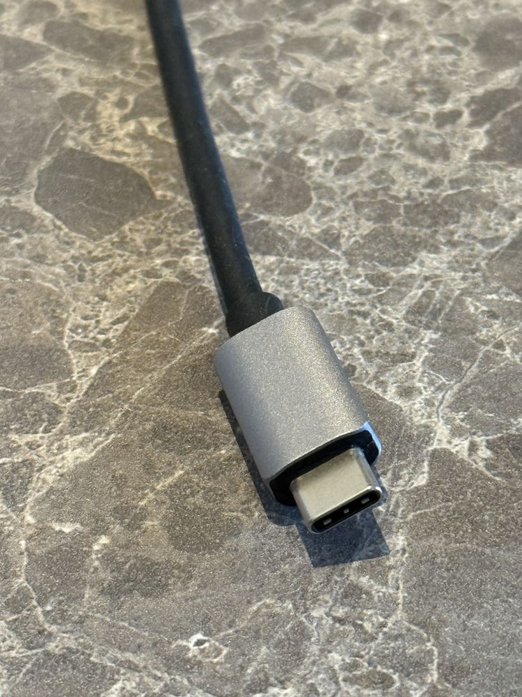 Targus USB-C - 2xUSB, 2xUSB-C HUB
