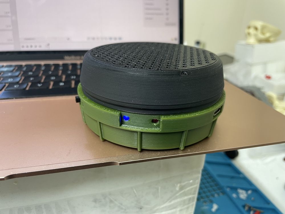 Оригінальна Bluetooth-колонка у вигляді протипіхотної міни