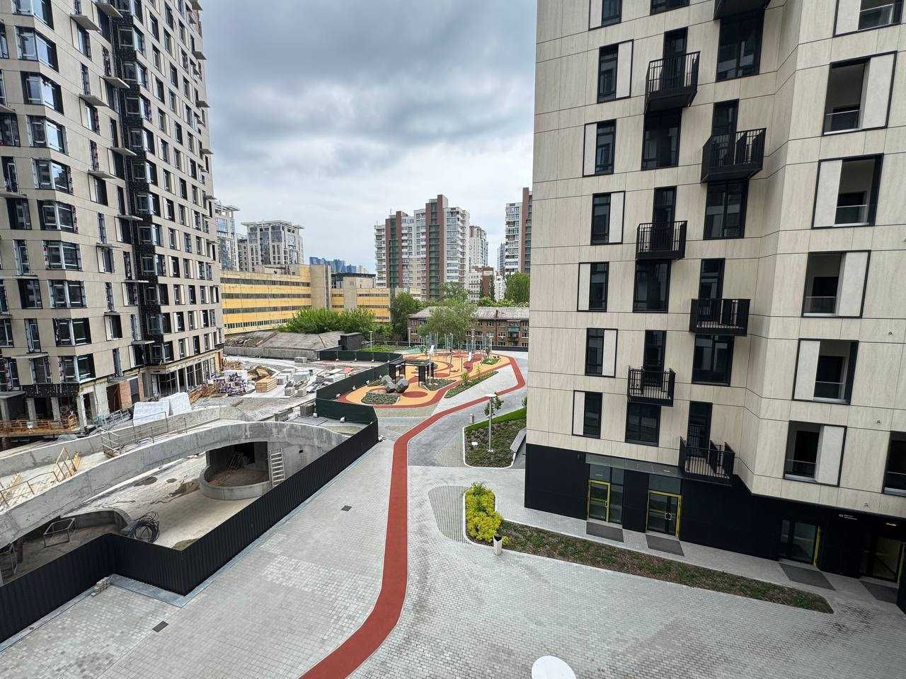 Продам квартиру 3к -4к в ЖК Трініті Trinity Triiinity Тринити Triinity