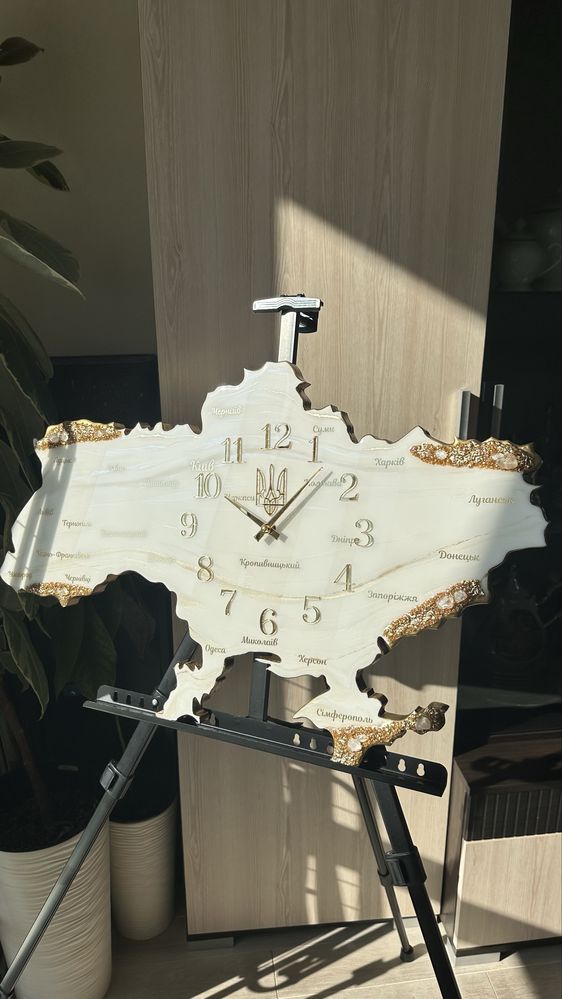 годинник Україна, годинник смола, годинник мапа карта