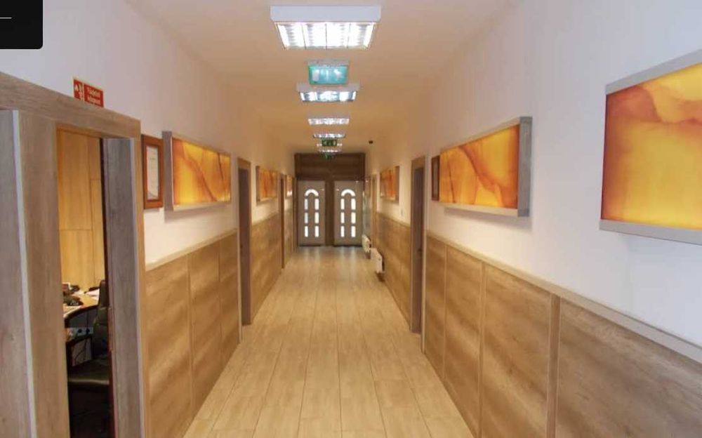 Комерційне приміщення в Угорщині поблизу автомагісталі М3 від власника