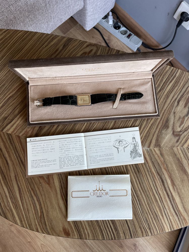 Credor - 1981 rok ! JAPAN - gold 14k złoty bezel - ultra cienki 3 mm!!