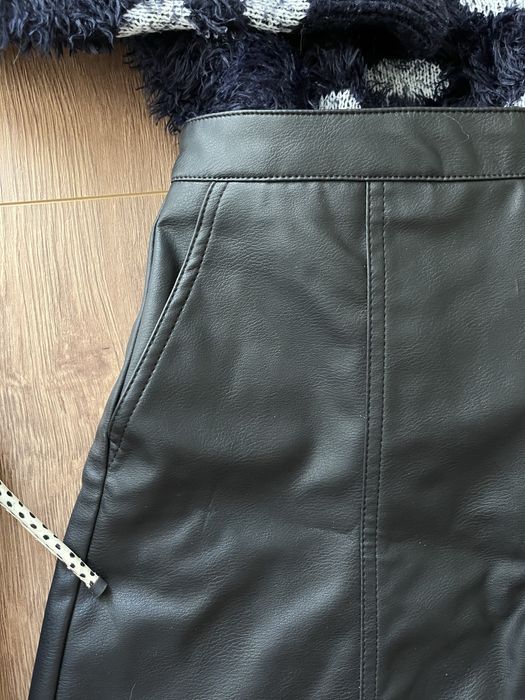 Zestaw spódnica i sweter w rozm XS