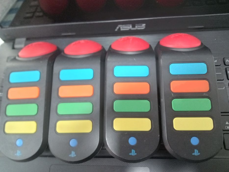 Контроллери Sony PlayStation  (BUZZ)