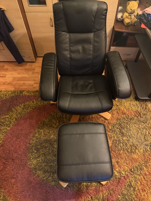 Sprzedam fotel z funkcja masażu