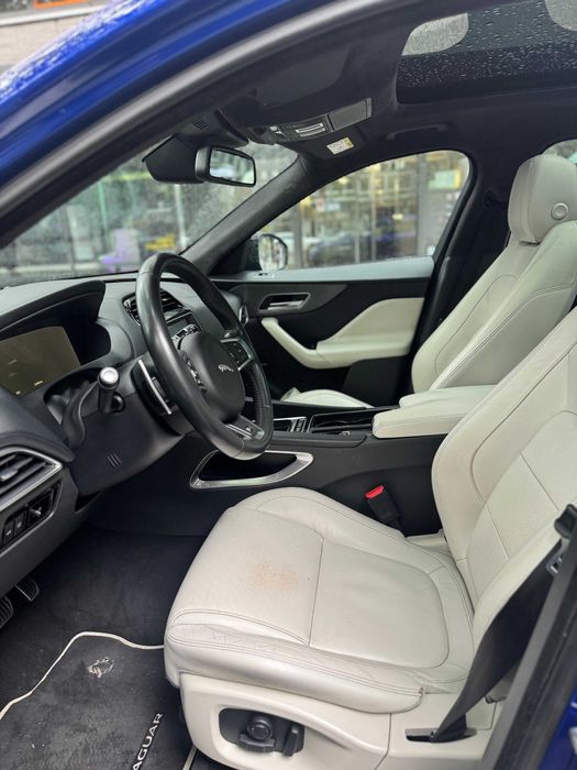 Jaguar F Pace 3.0 V6 Diesel 300 CV