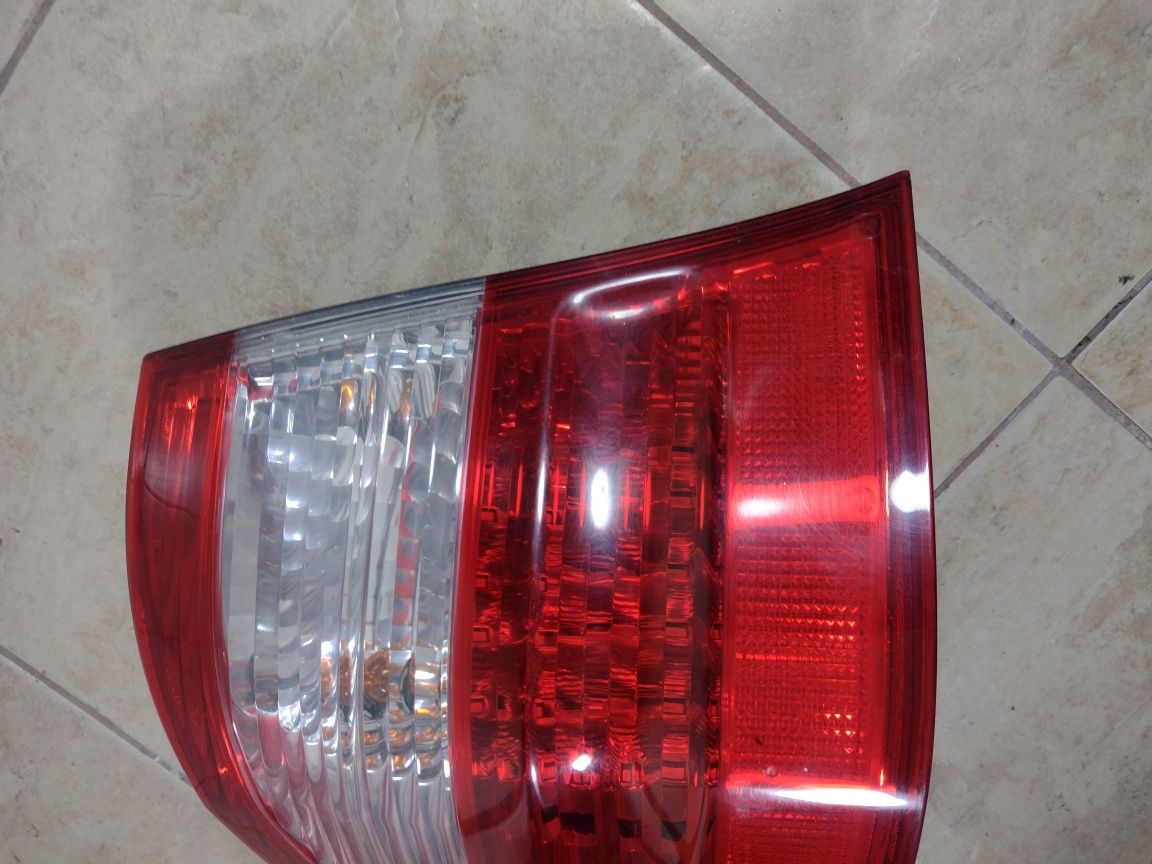 Mercedes E W211 kombi 02-08 lampa tył lewa LED Europa wysyłka OLX