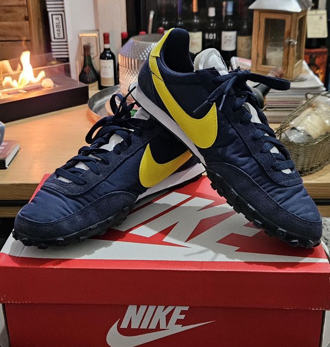 Ténis usados Nike Waffle Elite Racer tamanho 43.