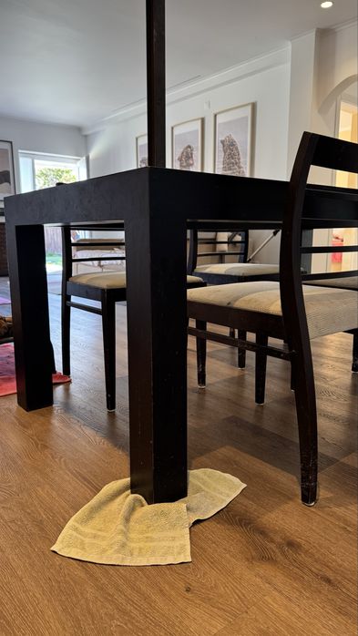Mesa de Madeira Maciça Tampo em Vidro