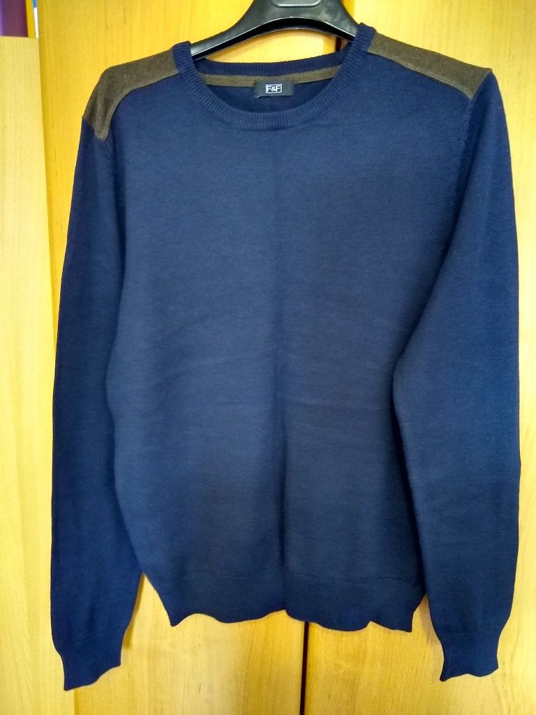 Granatowy bawełniany sweter