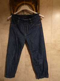 Spodnie jeansowe, joggery jeansy  firmy Denim rozmiar 122.