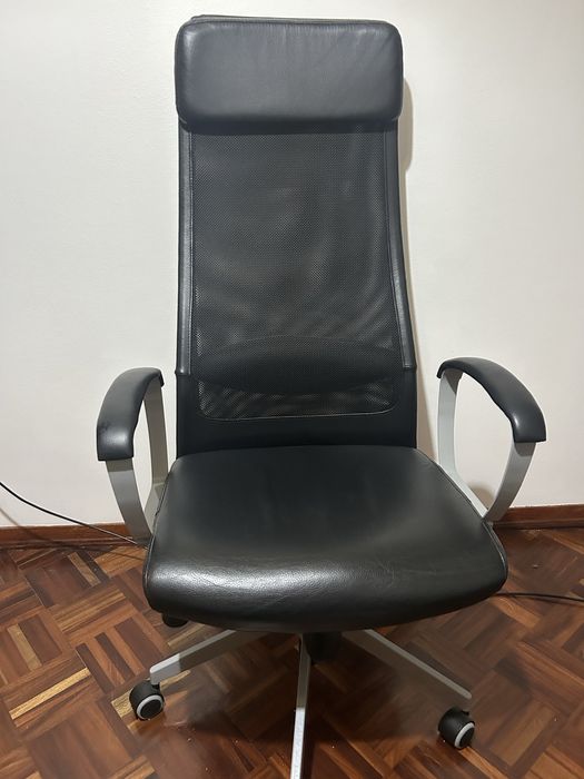 Cadeira IKEA como nova