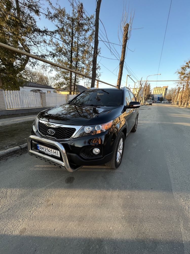 Продам Kia sorento в класній комплектації. Реальному покупцю торг