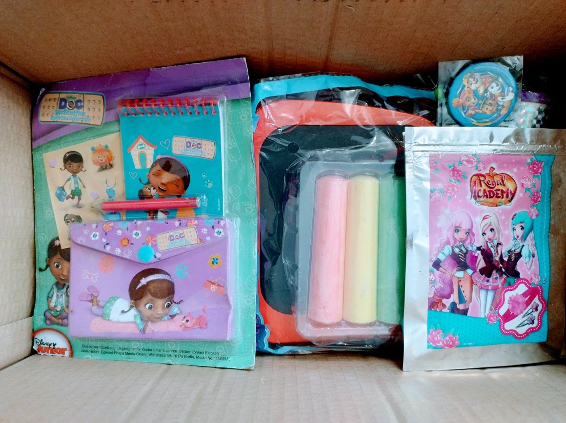 Box 50 sztuk zabawki