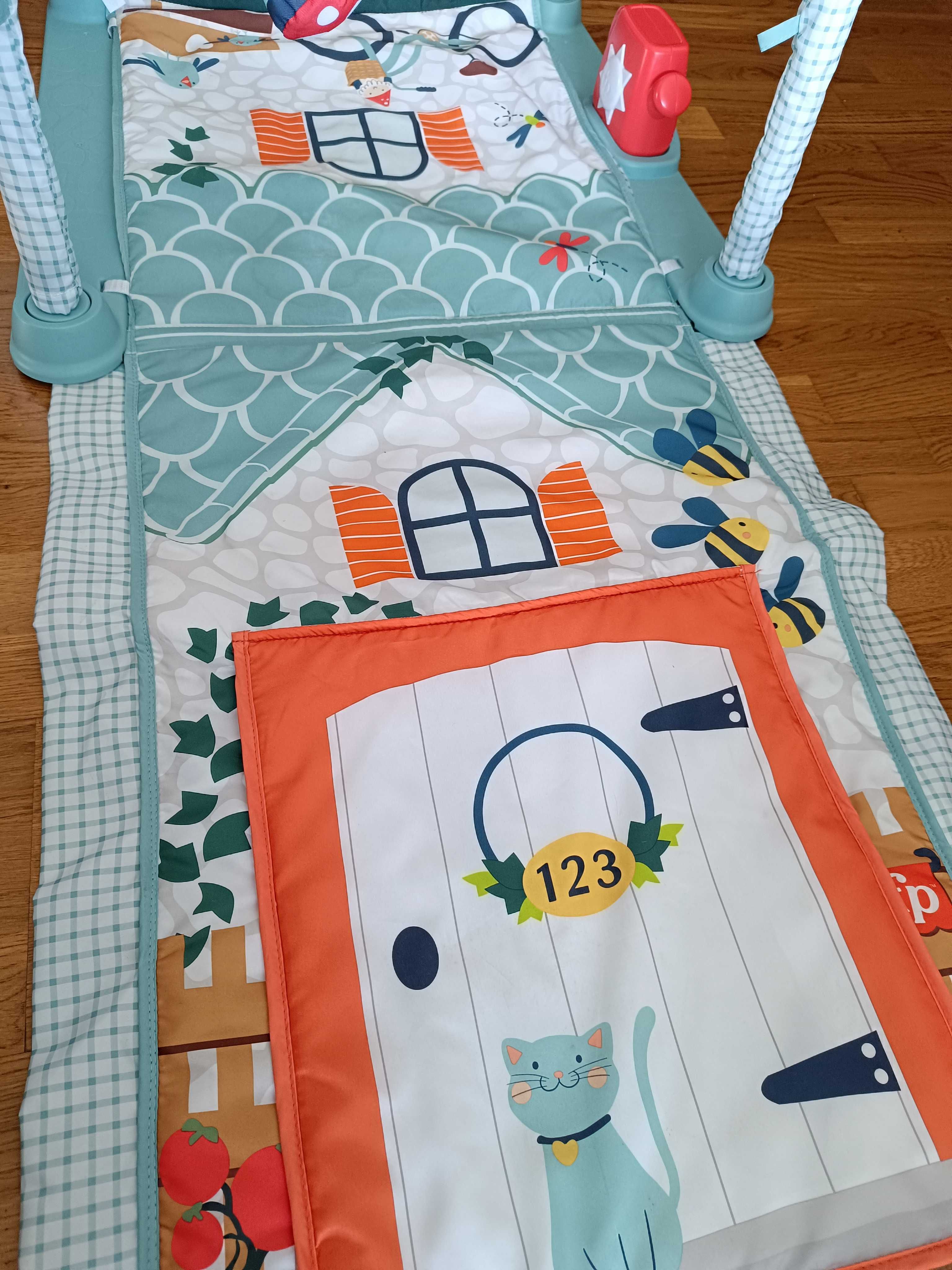 Ginásio de bebé NOVO, da Fisher Price