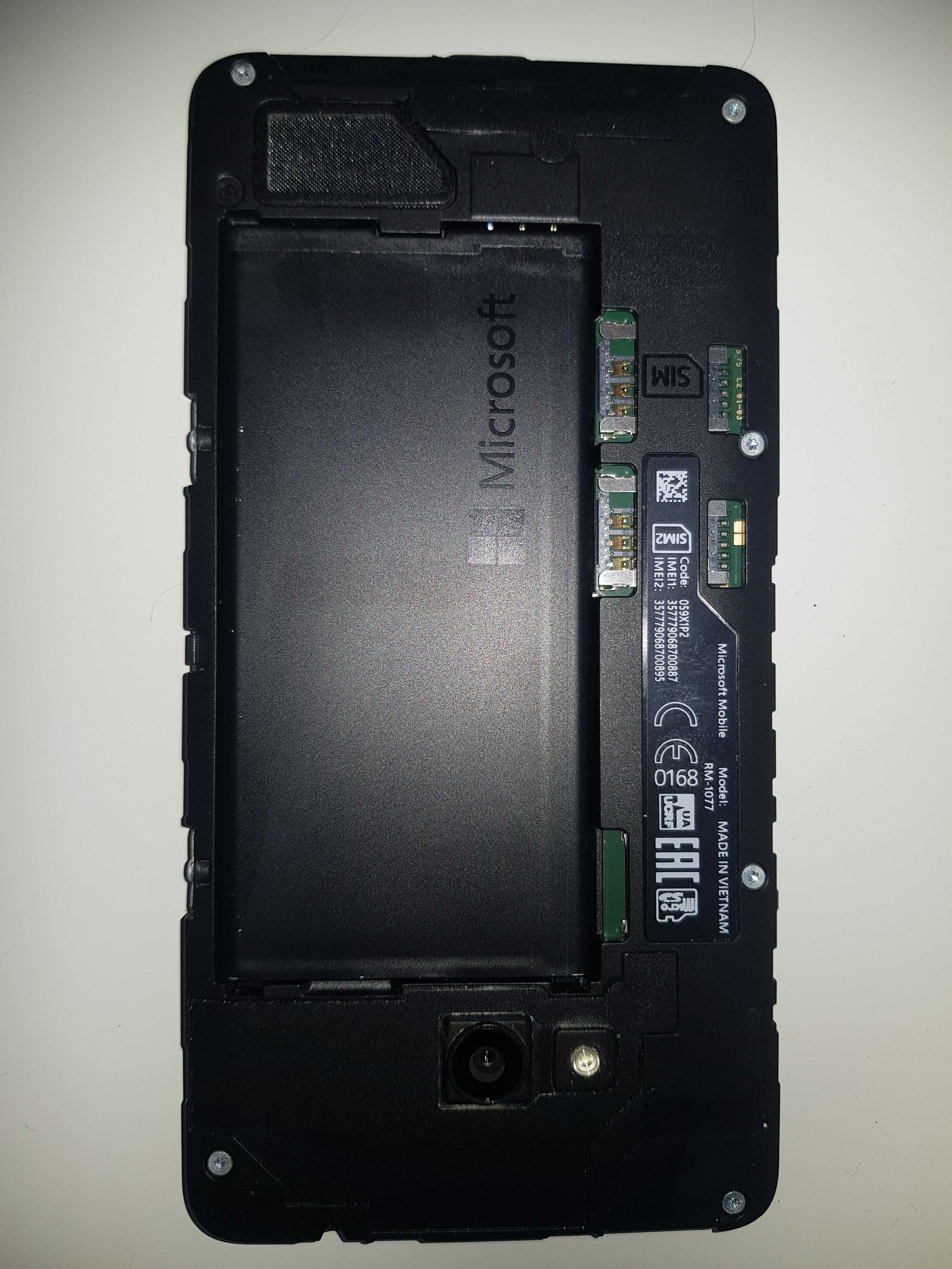 Microsoft (Nokia) Lumia RM-1077