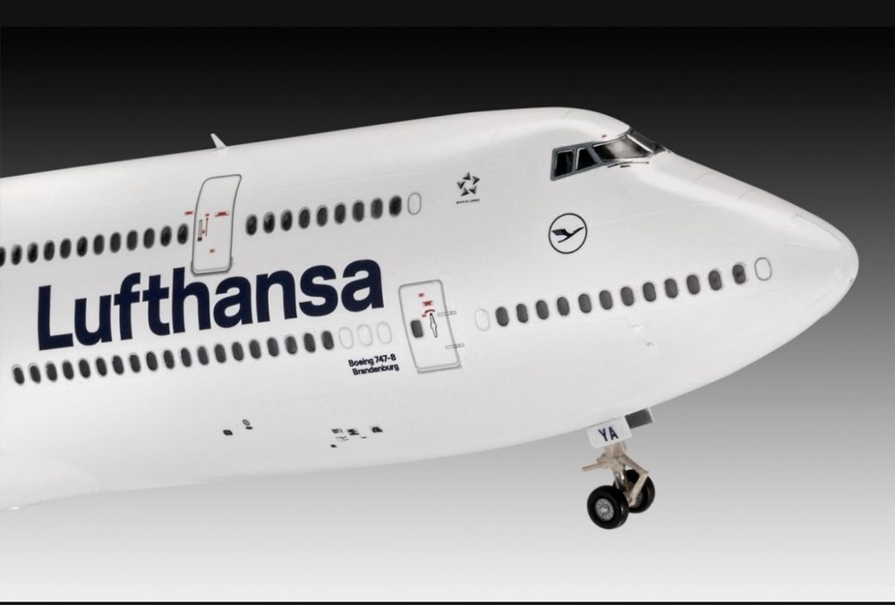 Model do sklejania Revell 03891 samolot BOEING 747-8 LUFTHANSA NEW