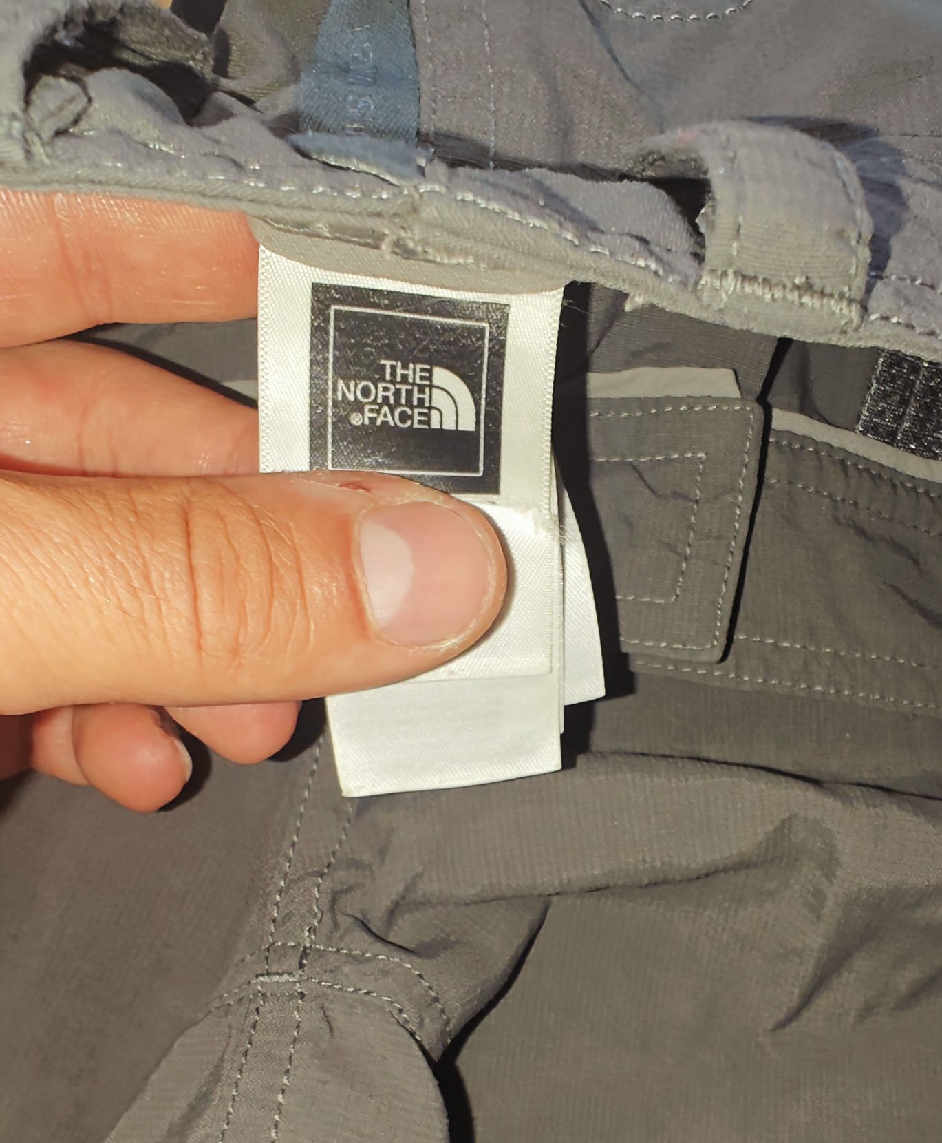 Męskie świetne spodenki szorty The North Face rozmiar S stan BDB!