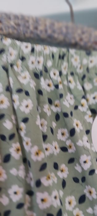 Saia comfortavel,comprida,tam unico  10€