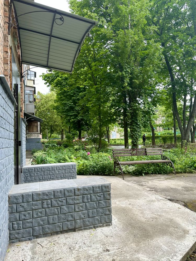 Шикарная 3-х сталинка 44 квартал, Лысяка, не угл РЕМОНТ