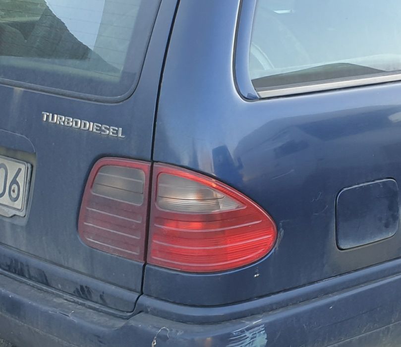 Lampa tył mercedes w 210 lampy oswietlenie