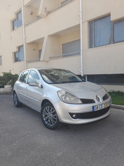 Renault Clio 1.5 DCI em muito bom estado !!!