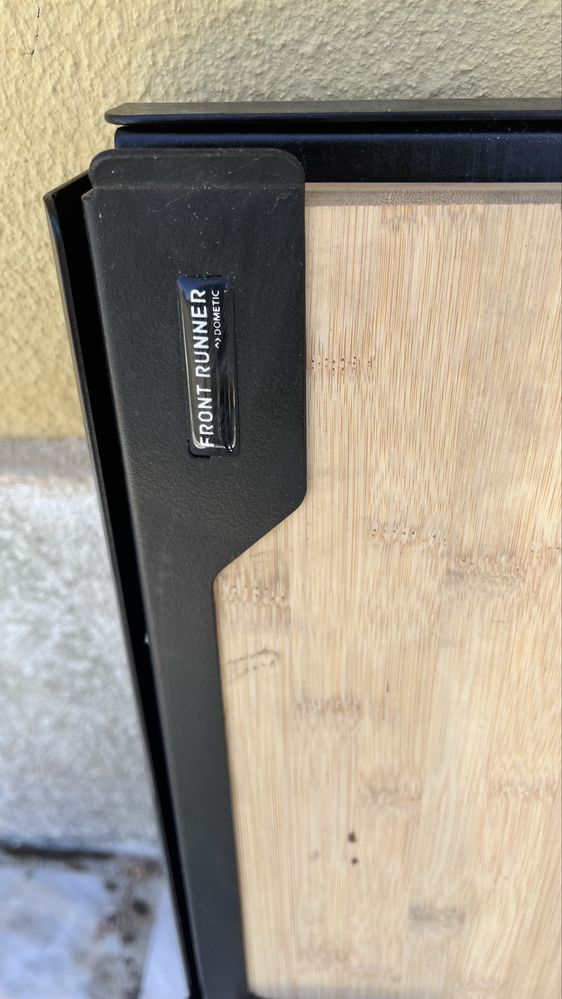 Mesa para porta jipe front runner