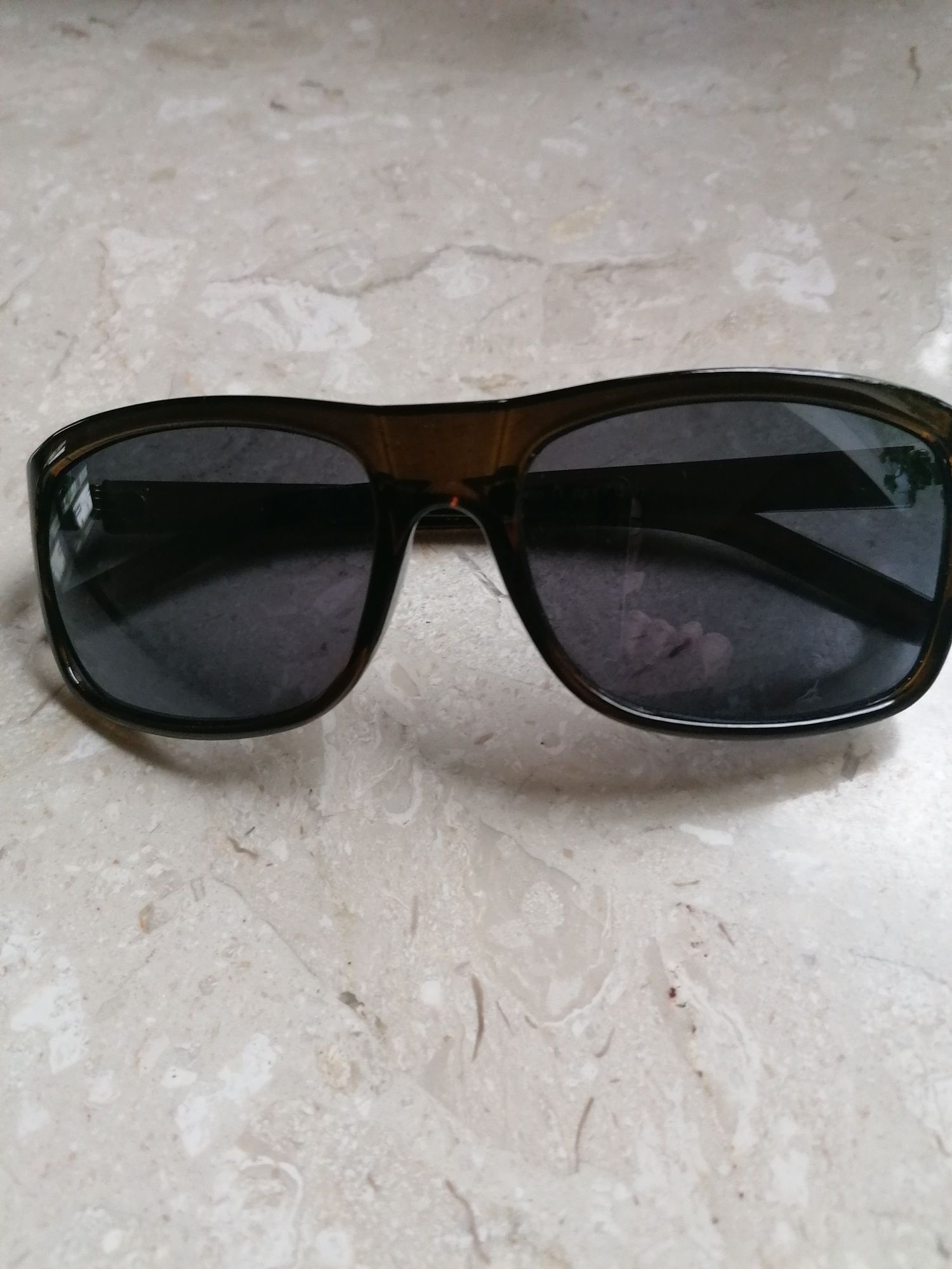 Okulary przeciwsłoneczne H&M