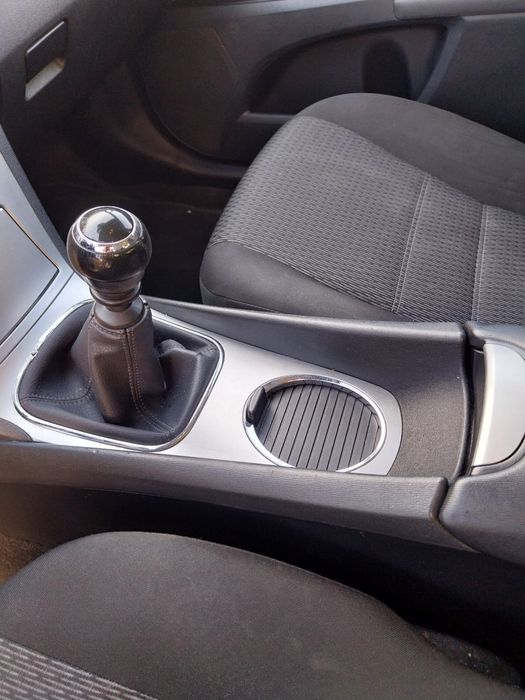 Vendo Toyota Avensis, 2013