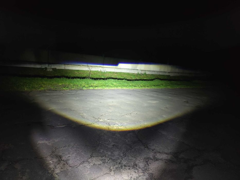 Світлодіодні Led лампи mini led lens Bi-Led лінзи  F40 B H4 комплект