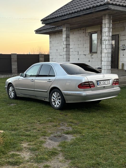 Продам Мерседес w210