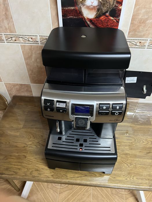 Кавомашина Aulika cappuccino saeco ауліка