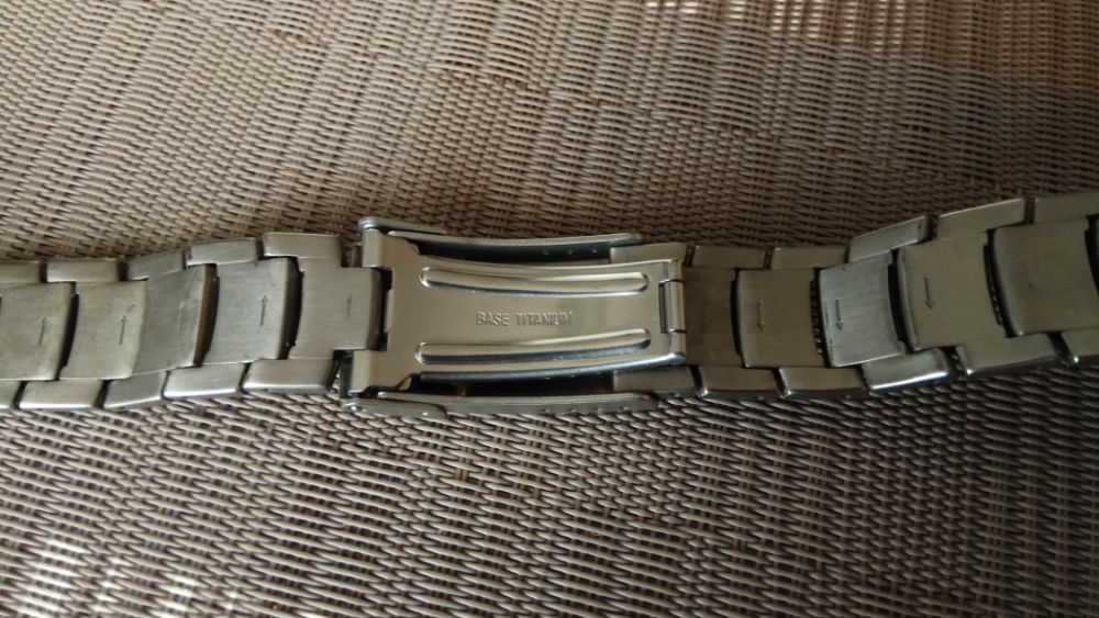 Часы браслет Casio Pro trek PRG-70T Titanium солнечная батарея